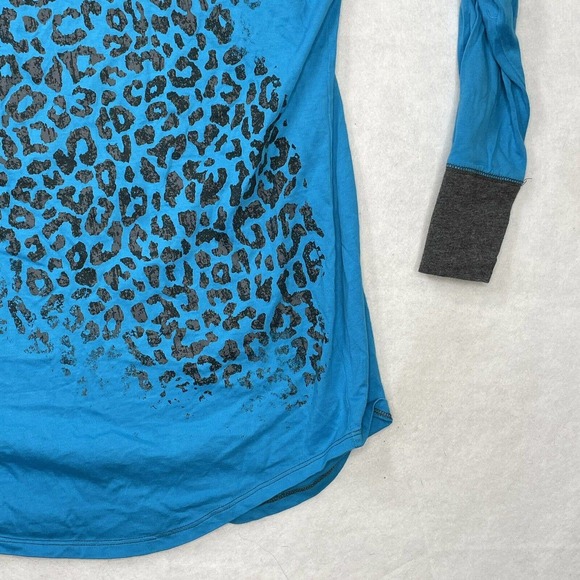 Cacique Sleepwear Pajama Top 1X Women's Plus Size 18/20‎ Blue Animal Print PJ - Picture 11 of 11